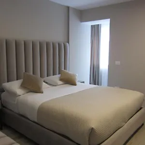 Hotell Freddy's, Tirana